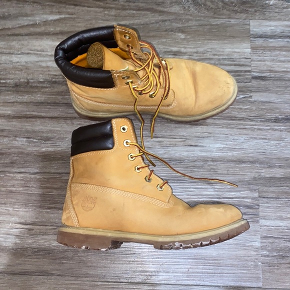 Womens Wheat Timberland Boots - Picture 1 of 4